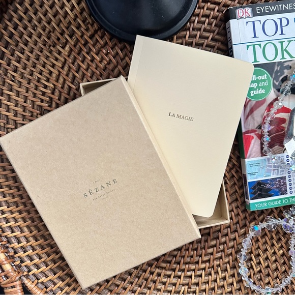 Sézane Cream Gold Pocket “La Magie” Notebook New in Box - Picture 1 of 5